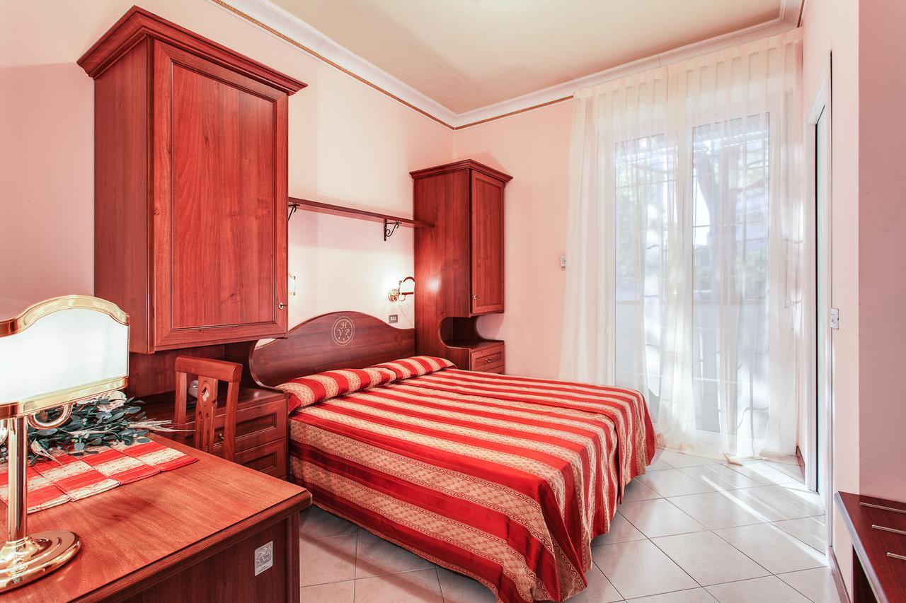 Hotel Villa Pina Milano Marittima Exterior photo
